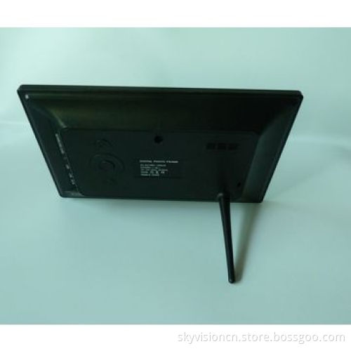 9-inch motion sensor digital photo frame with battery pack, low consumption